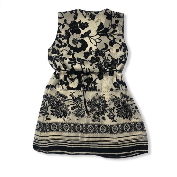 SOLD Hale Bob sleeveless Japanese floral silk top - Picture 3 of 4